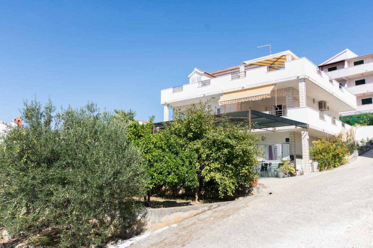 Apartmani Zana Okrug Gornji Exterior foto
