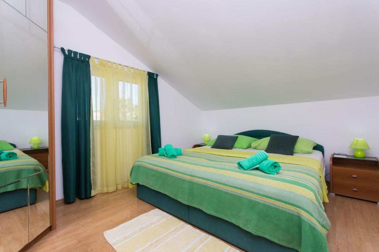 Apartmani Zana Okrug Gornji Exterior foto
